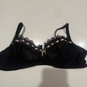 Intimissimi Black Lace Balconette bra 38C Lingerie